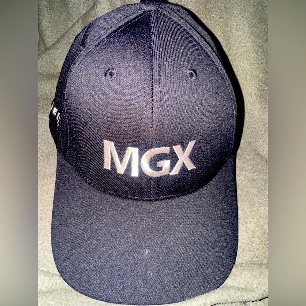 Delta Airlines OGIO Hat * Project MGX  * NWOT * Black * Size L / XL